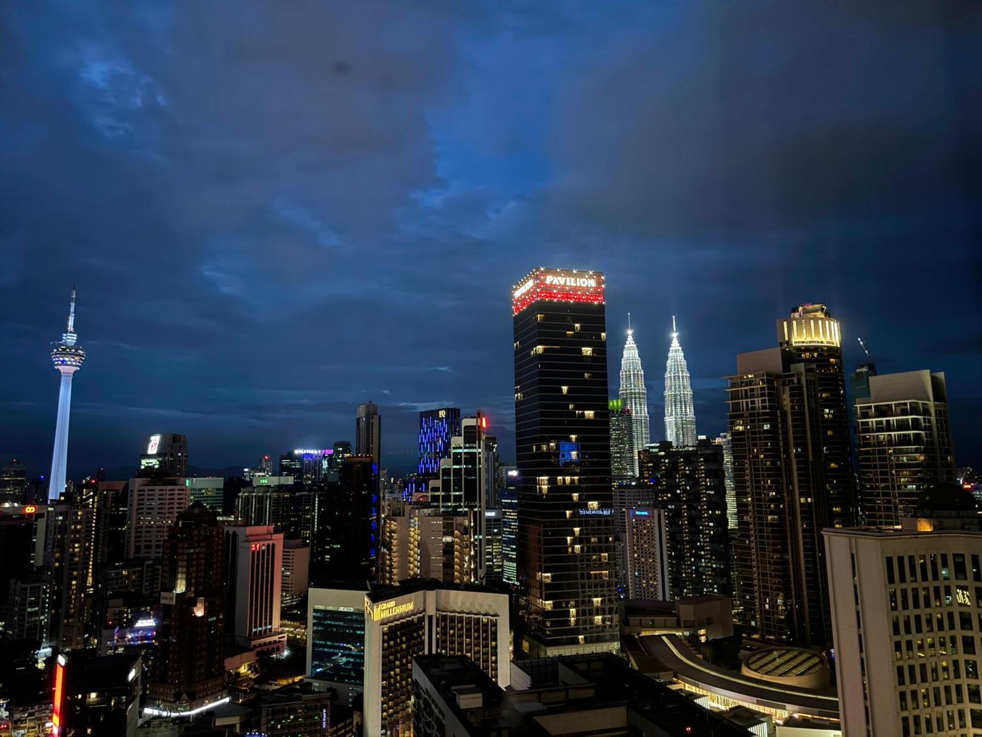 Luxury Lucentia Suites By Classy Stay Kuala Lumpur Exterior foto