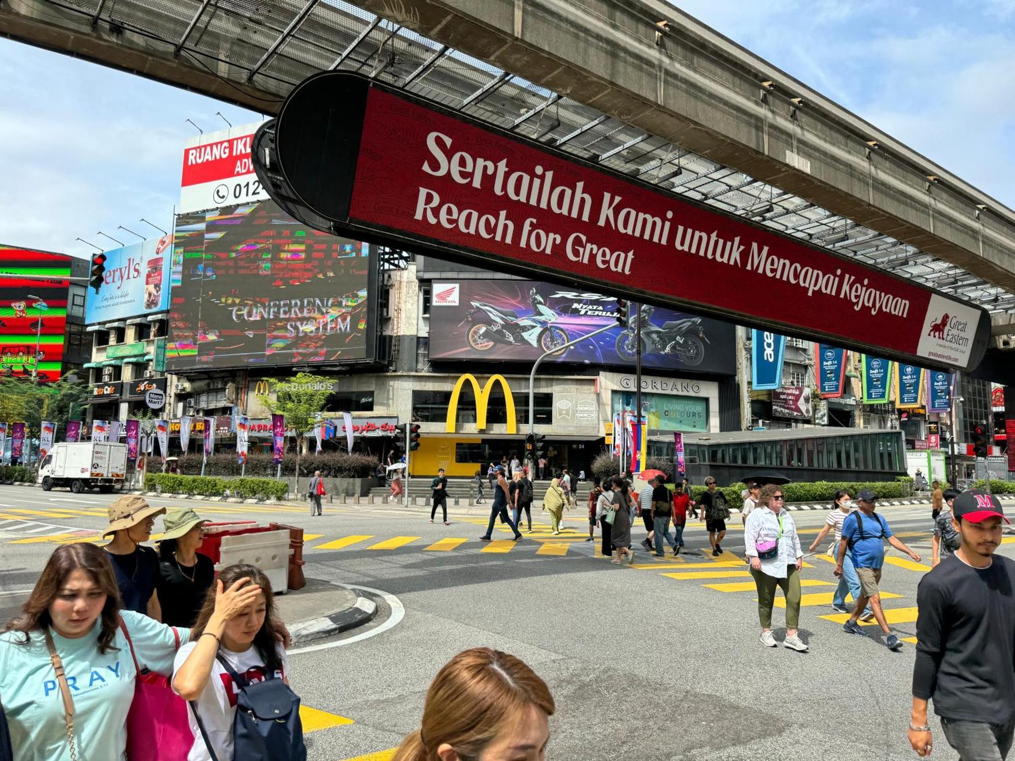 Luxury Lucentia Suites By Classy Stay Kuala Lumpur Exterior foto