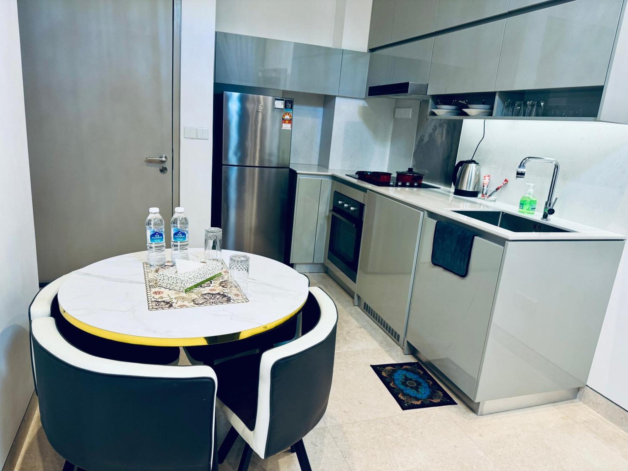 Luxury Lucentia Suites By Classy Stay Kuala Lumpur Exterior foto